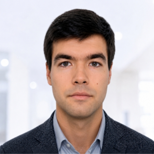 Michał Kowara - kardiolog, internista, Klinika Dr Kuśmierczyk w Warszawie.